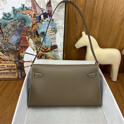 hermes sac a depeche replica|hermes kelly elan bag.